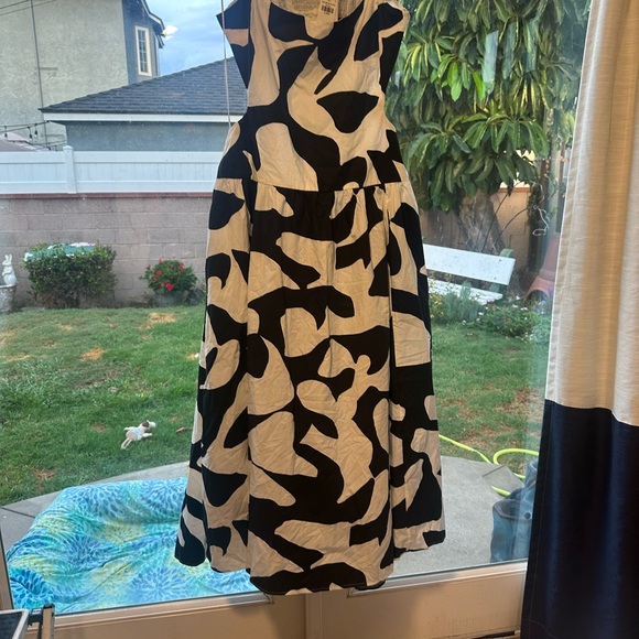 Abercrombie & Fitch Black and White Maxi Dress - Picture 3 of 14